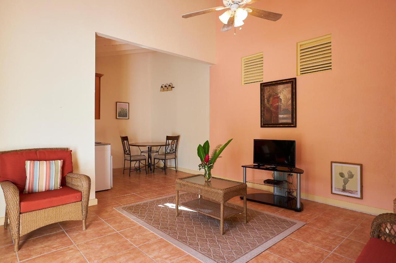 Icis Villas Brewers Bay Екстер'єр фото